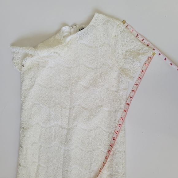 Lulu’s Take Me to Brunch Dress Lace Shift Scalloped Dress Medium - Picture 11 of 13